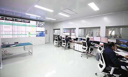 央媒持續(xù)關(guān)注 虹潤(rùn)再增信心--新華社客戶端專題報(bào)道巜福建順昌虹潤(rùn)儀表的國(guó)產(chǎn)化之路》，生動(dòng)描述虹潤(rùn)公司近年走過(guò)的成功之路